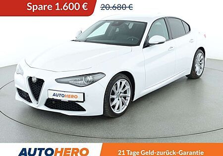 Alfa Romeo Giulia 2.2 JTDM Super Aut.*NAVI*XENON*TEMPO*CAM*PDC*SHZ
