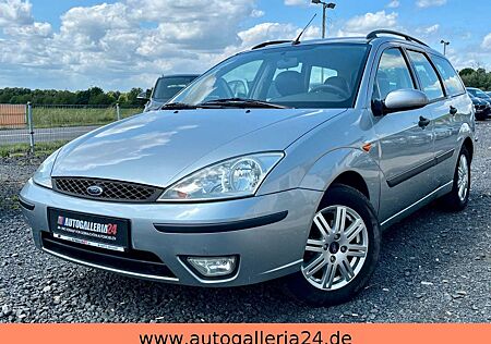Ford Focus 1.6 Navi Leder AHK 2.HAND ZAHNRIEMEN NEU