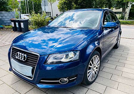 Audi A3 1.6 TDI 1HA TÜV 5TÜR XEN|PDC|8ALU|MMI|SHZ|MFL|TM