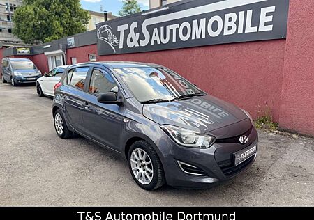 Hyundai i20 FIFA World Cup Edition -Kamera-Carplay-Navi-