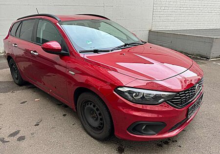 Fiat Tipo 1.4 T-Jet Easy