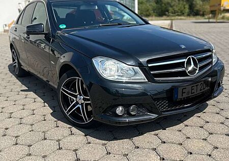 Mercedes-Benz C 200 CDI DPF (BlueEFFICIENCY) 7G-TRONIC