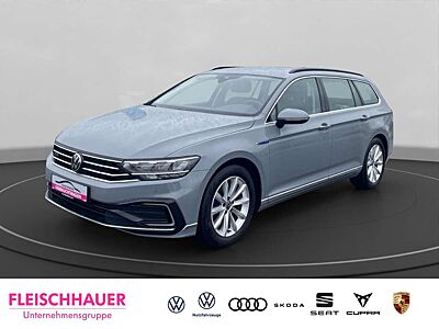 Volkswagen Passat Variant GTE AHK schwenk BusinessPremium RFK LightAss Keyle
