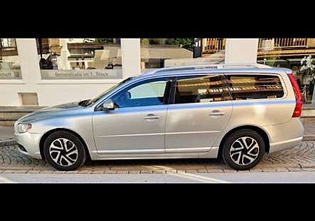 Volvo V70 D5 Aut. Summum
