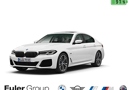 BMW 530 e A xDrive Limousine M-Sport 19'' Navi GSD LED App