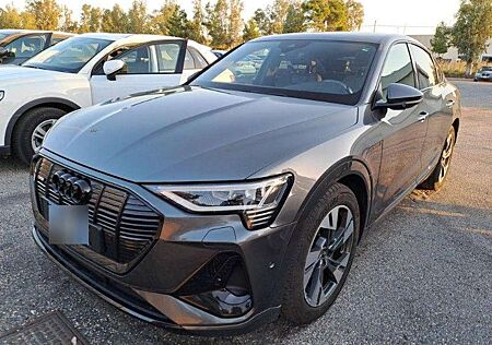 Audi e-tron SPORTBACK 50 2x S LINE/BLACK/20Z./PANO/VC