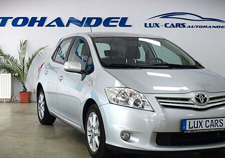 Toyota Auris Life+