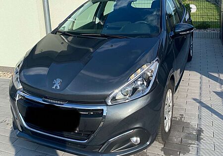 Peugeot 208 PureTech 82 Active