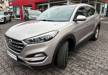 Hyundai Tucson Intro Edition Navi, Kamera, Totwinkelass.