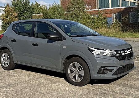 Dacia Sandero SCe 65 Essential
