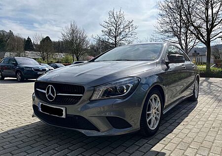 Mercedes-Benz CLA 180