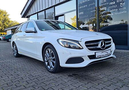 Mercedes-Benz C 250 AVANTGARDE Autom. - LED - HUD - 360°