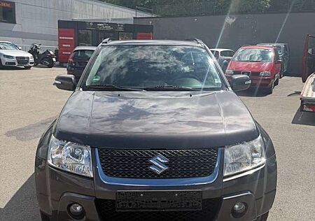 Suzuki Grand Vitara 2.4 VVT Club
