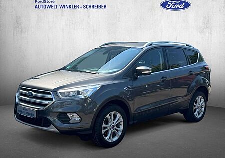 Ford Kuga 1.5 EcoBoost 2x4 Titanium