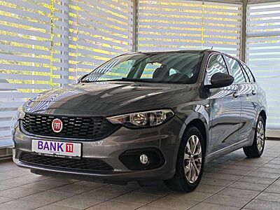 Fiat Tipo Street NAVI Shz Nebelscheinwerfer KlimaAut.
