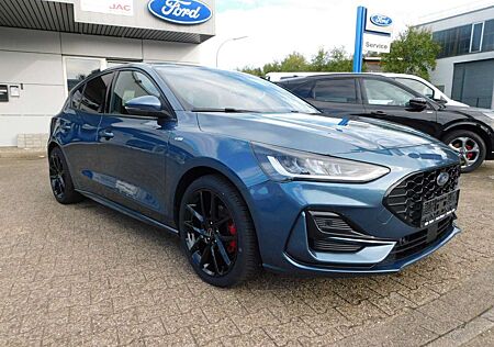 Ford Focus Lim. ST-Line X Automatik