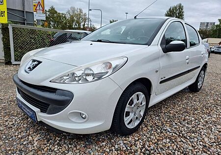 Peugeot 206 + Urban Move°4-Türer°Klima°28 Tkm°Euro 5°