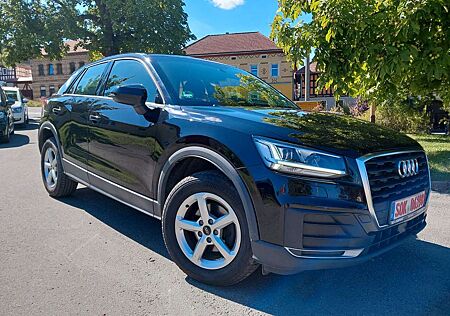 Audi Q2 30 TDI LED SHZ