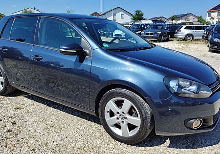 VW Golf Volkswagen VI 1.2 TSI Team - Navigation* 2xPDC* AHK*