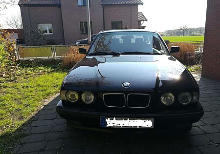 BMW 530i 530 5er touring V8