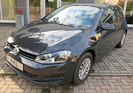 VW Golf Volkswagen Trendline BMT 1.HAND SCHECKHEFTGEPFLEGT TÜV NEU