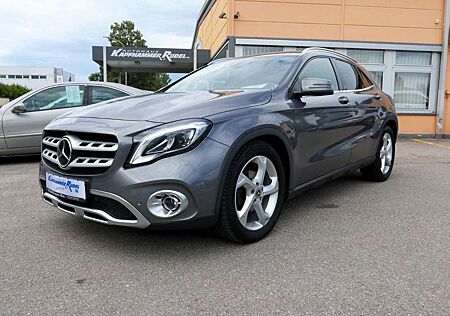 Mercedes-Benz GLA 200 CDI/URBAN/360°Kamera/AHK/NAVI