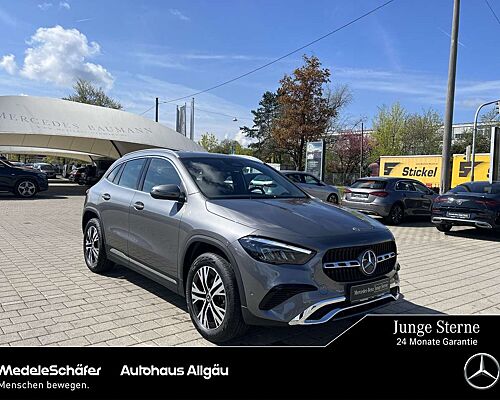 Mercedes-Benz GLA 200 GLA 200 d 4M Progressive AHK Memory Kamera LED Tel