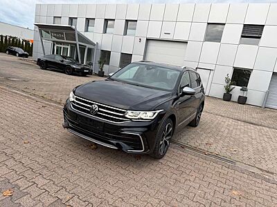 Volkswagen Tiguan Allspace R-Line 4Motion 7 SITZE*DCC*PANO*