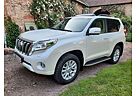 Toyota Land Cruiser 2.8 D-4D EXE AUTOM NAVI LEDER eSD AHK TOP 1.HAND!