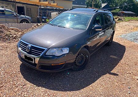 VW Passat Variant Volkswagen Trendline