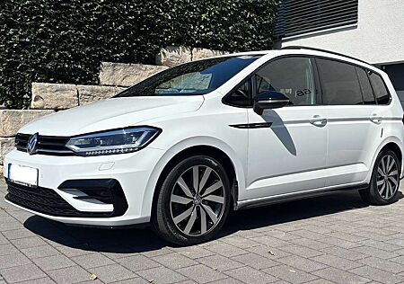 VW Touran Volkswagen Highline BMT/Start-Stopp