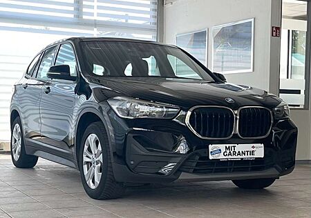 BMW X1 xDrive 25e Aut. NAVI+HUD LEDER Unfallfrei