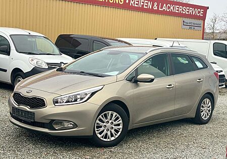 Kia XCeed Ceed SW / cee'd SW 1-Hand,Klima,Tempomat,Anhängerkupp.TÜV-NEU