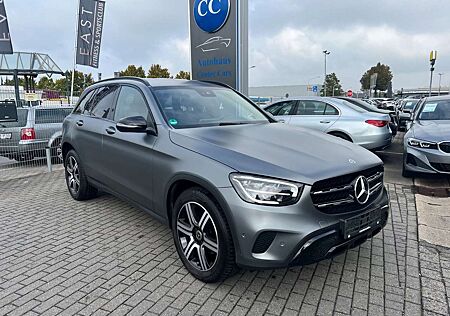 Mercedes-Benz GLC 220 GLC 220d 4M Business AHK+designo magno uvm.