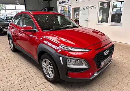 Hyundai Kona Pure 2WD,NAVI,AHK,KAMERA,ALU,1.HAND,SCHECK.