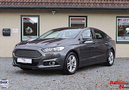 Ford Mondeo Titanium Automatik/Navi/Anhängerkup.