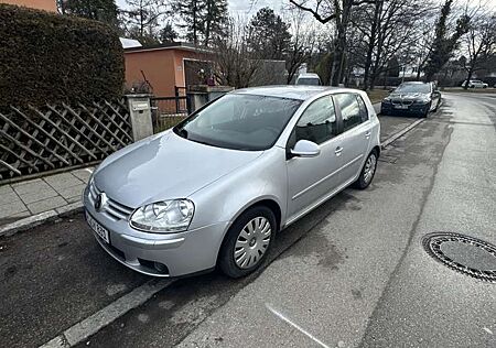 VW Golf Volkswagen Goal