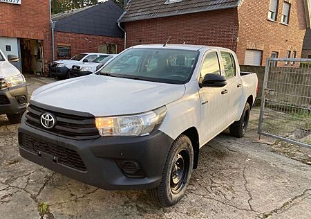 Toyota Hilux gebraucht kaufen Toyota Hilux DC,4x4,nettoexp:18300€