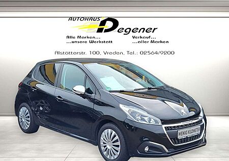 Peugeot 208 / Sitzheizung / Navi / Tempomat