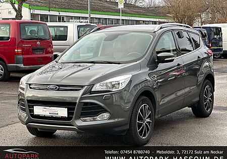 Ford Kuga Titanium TÜV 05/26 AHK Navi Tempo Klimaaut.