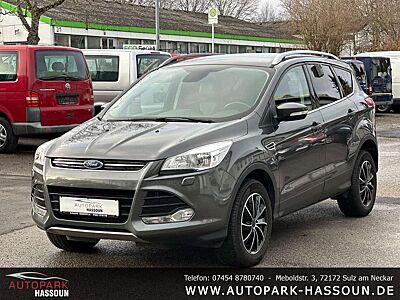 Ford Kuga Titanium TÜV 05/26 AHK Navi Tempo Klimaaut.