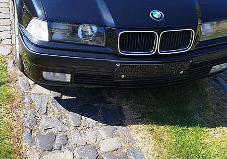 BMW 328i 328
