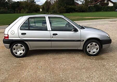 Citroën Saxo Citroen 5-Türer 1.1 Tonic,TÜV NEU.103000KM ORG