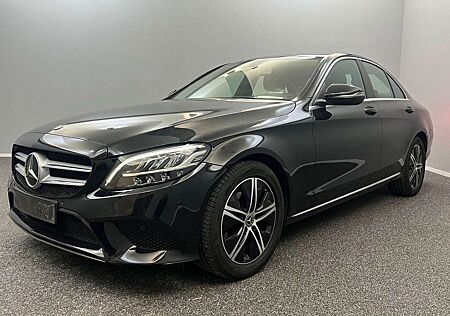 Mercedes-Benz C 180 d Avantgarde 2x*RÜCKFAHRKAM*LED*NAVI*TOP