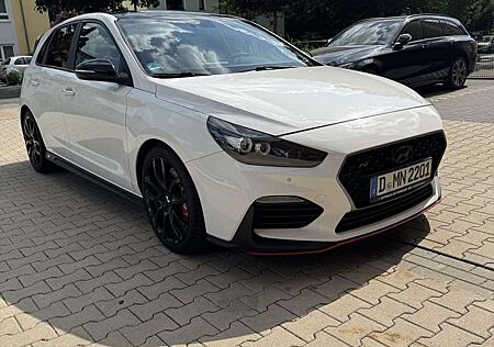 Hyundai i30 N Performance Checkheft gepflegt