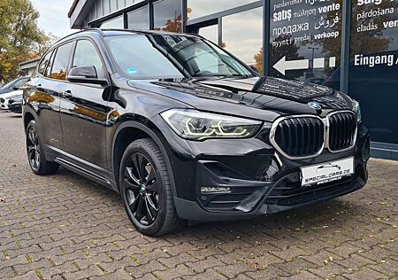 BMW X1 s18 d Sport Line - PANO - LED - AMBIENTE -