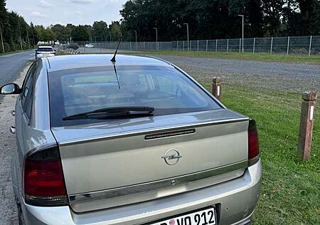 Opel Vectra 2.2 Caravan Elegance