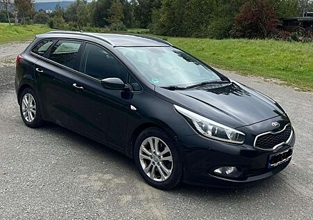 Kia XCeed Ceed SW / cee'd SW Ceed SW Diesel 1.6 CRDi 128 ISG Spirit