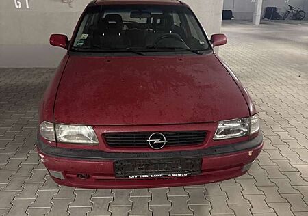 Opel Astra Cabrio 1.6i Ambiente