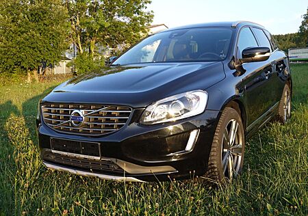 Volvo XC 60 XC60 Summum 2WD D4*Sh-gepfl.*Leder*Xenon*RFK*Navi*